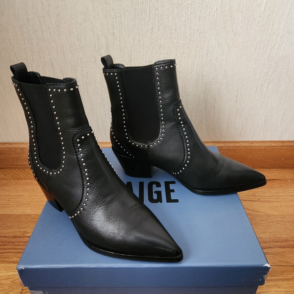 Paige Boot, Size 8, Black With Silver Studs